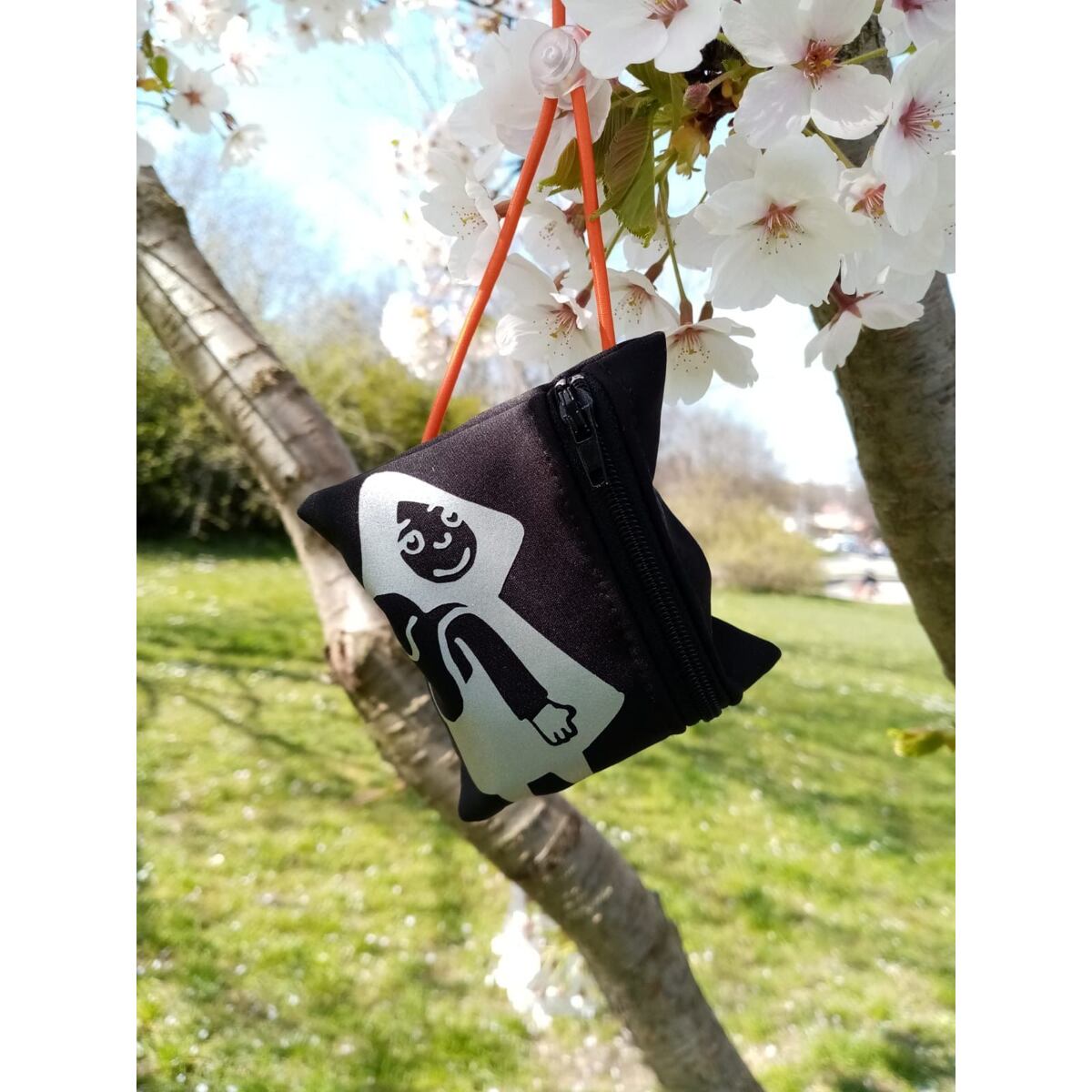 Promaledobrodruhy Dobrodružná kapsička na skipas a poklady