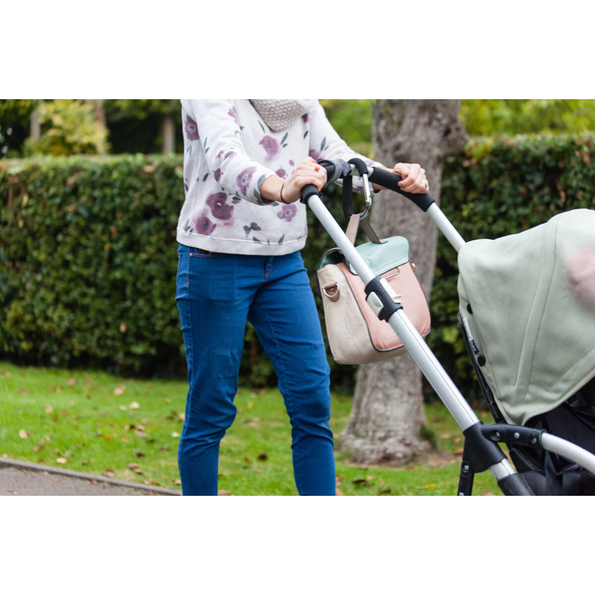 LittleLife Bezpečnostní karabina se zámkem Buggy Clip