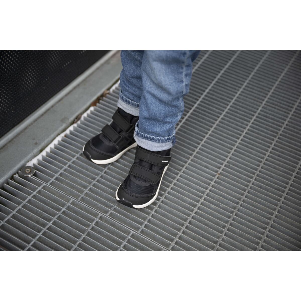 Viking Dětské boty Veme Reflex mid GTX 2V black