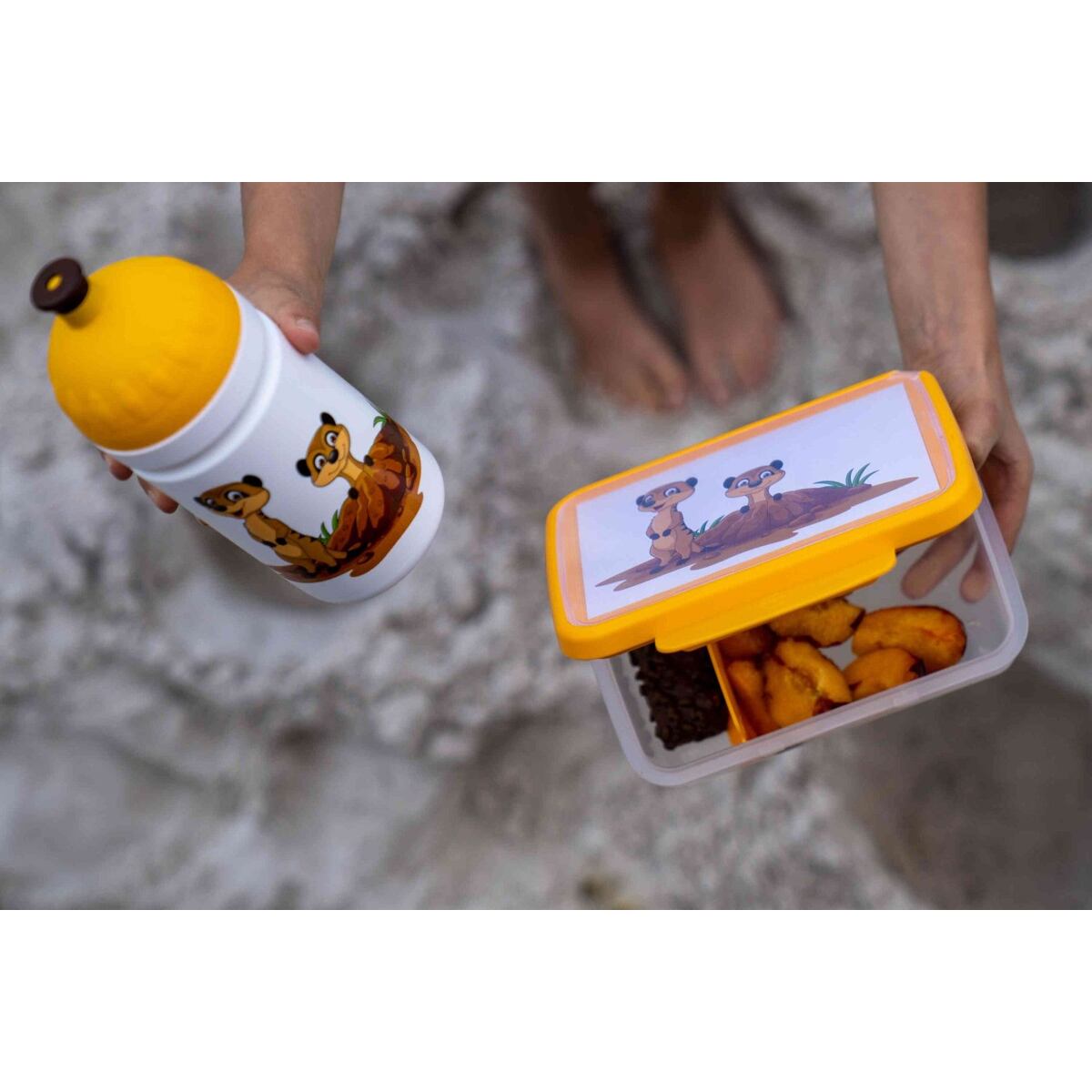 ZDRAVÁ LAHEV® SET ZDRAVÁ LAHEV A ZDRAVÁ SVÁČA svačinový box a lahev 0,5l Surikaty