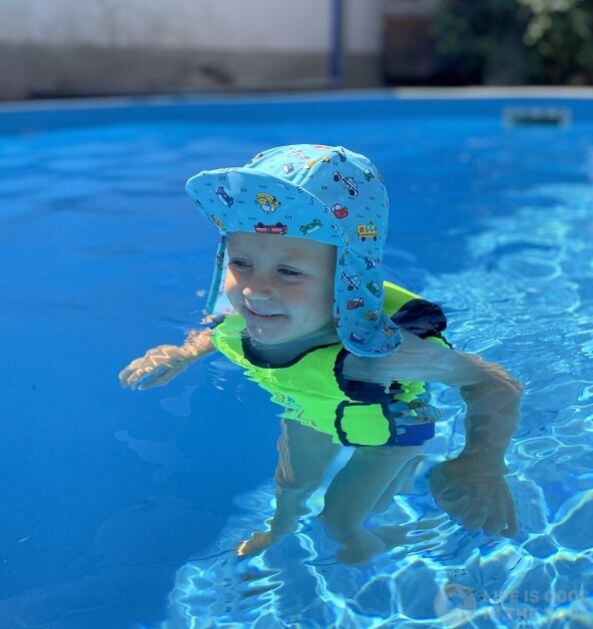 AquaKiddo Dětská UV kšiltovka pirát Cars - modrá