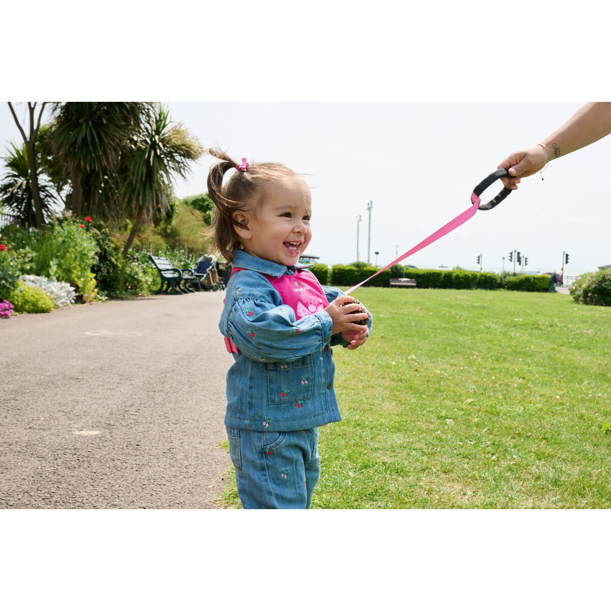 LittleLife Dětská vodící bezpečnostní vesta Toddler reins Butterfly