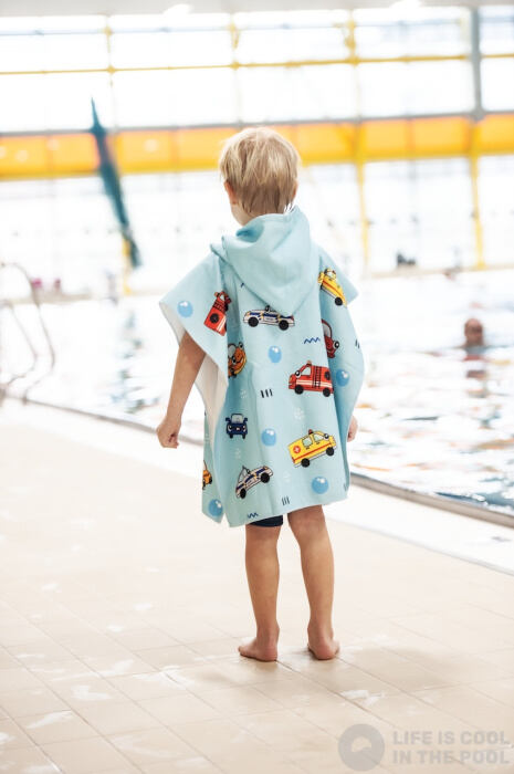 AquaKiddo Dětské pončo Cars 60x120 cm - župan 2-4 roky